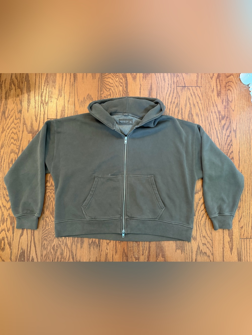 Abercrombie & Fitch. Cropped Hoodie. Size M.